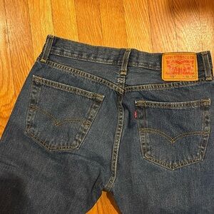 Men’s 505 Levi’s blue jeans NWOT size 32x30